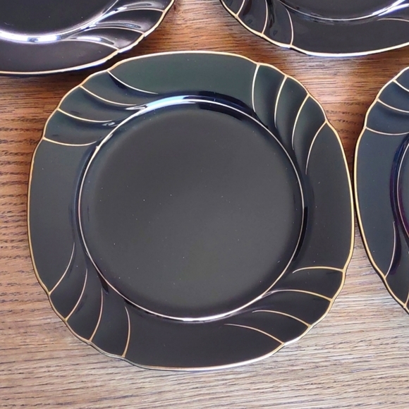 Wave Golden Black Salad Plates Gallery Collections by Ranmaru - Picture 4 of 10